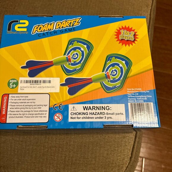 Foam Dartz Catch Game By Refresh Sports Stick Foam Darts Game For Kids - Picture 9 of 12